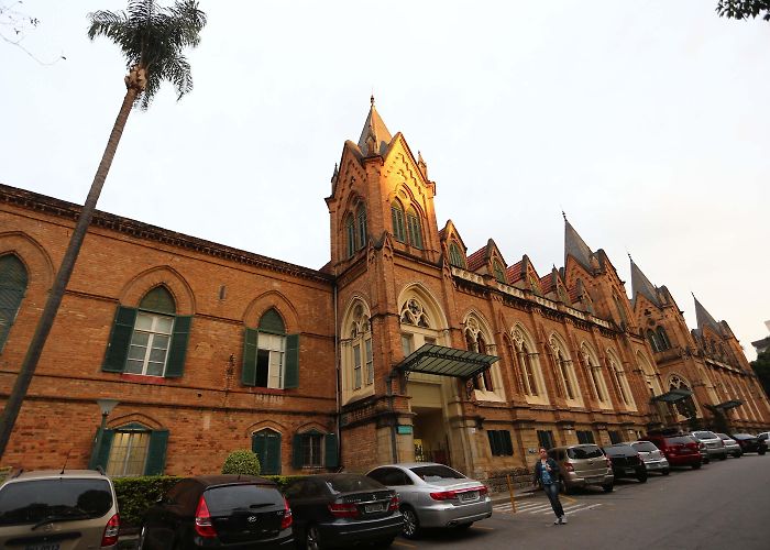 Santa Casa de Misericordia de Sao Paulo Central Hospital BNDES e Caixa estudam refinanciamento para santas casas, dizem ... photo