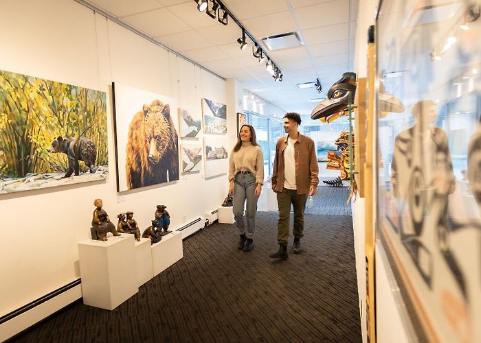 Canada House Art Gallery Shopping Bear Street | Banff & Lake Louise Tourism photo