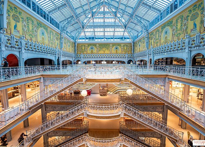 La Samaritaine Samaritaine Paris: the historic store's shopping and dining areas ... photo