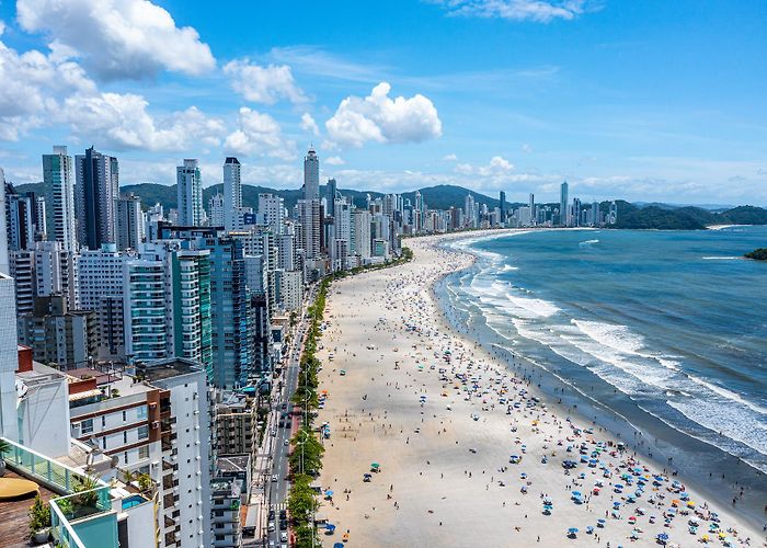 BALNEÁRIO CAMBURIÚ Como a tecnologia ajudou Balneário Camboriú a alcançar o primeiro ... photo