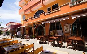 Hotel Bucaneros Isla Mujeres Exterior photo