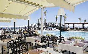 Mercure Cyprus Casino Hotels & Wellness Resort Kerínia Restaurant photo