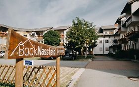 BookNassfeld Apartman Tröpolach Exterior photo