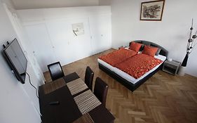 Carpe Diem Prague Apartman Room photo
