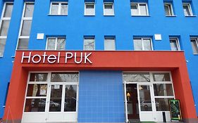 Hotel Puk Topoľčany Exterior photo