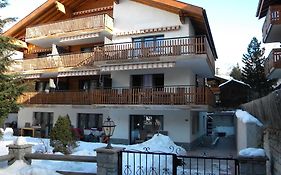 Haus Andorra Apartman Zermatt Exterior photo