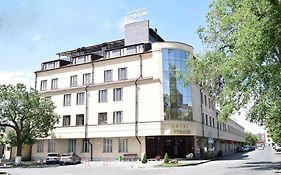 Artsakh Hotel Jereván Exterior photo