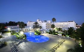 Hilton Nicosia Hotel Exterior photo