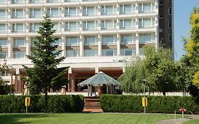 Ramada By Wyndham Bucharest Parc Hotel Exterior photo