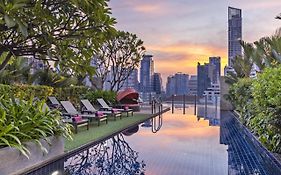 Aloft Bangkok - Sukhumvit 11 Hotel Exterior photo