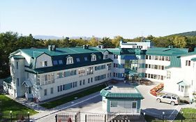 Hotel Yubileynaya Juzsno-Szahalinszk Exterior photo