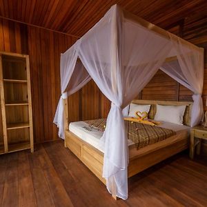 30 négyzetméteres, 1 hálószobás, 1 saját fürdőszobával rendelkező Bungaló Pulau Bangka területén Totohe Exterior photo