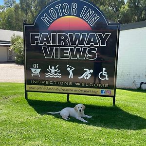Fairway Views Motor Inn Tocumwal Exterior photo