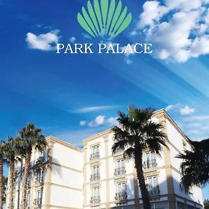 Park Palace Hotel Kerínia Exterior photo