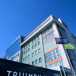 Triumph Hotel Obnyinszk Exterior photo