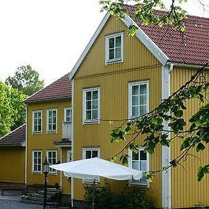 Hotel Perolofgarden Åsbro Exterior photo