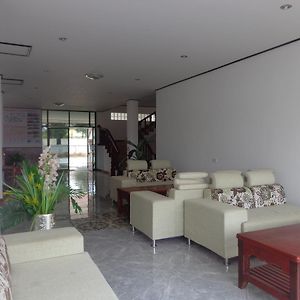 Phouluang Hotel Banphonszavan Exterior photo