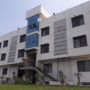 Hotel Naivedya Aurangábád Exterior photo