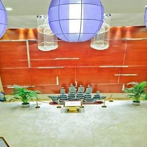 Zhengfei International Hotel Csengcsou Interior photo