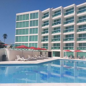 We Hotel Acapulco Exterior photo