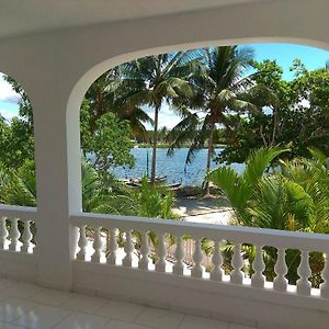 Casa Caribe Star Hotel Playa Larga Exterior photo