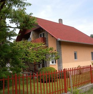 Holiday home in Balatonkeresztur 19455 Exterior photo