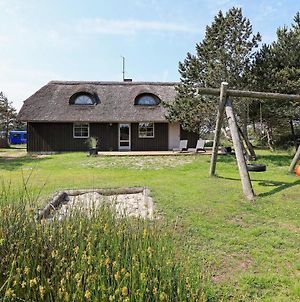 6 Person Holiday Home In Bl Vand Blåvand Room photo