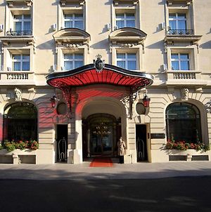 Hotel Le Royal Monceau Raffles Párizs Exterior photo