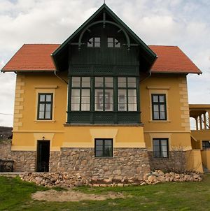 Polyák villa Révfülöp Exterior photo