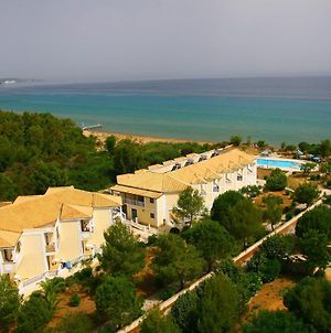 Stamiris Beach Hotel Vasilikí Exterior photo