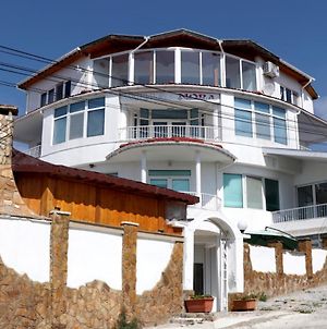 Villa Nora Albena Exterior photo