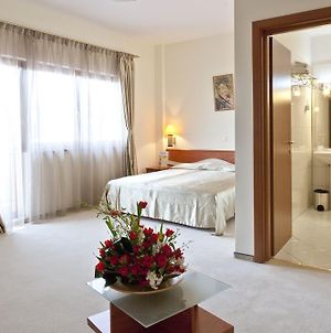 Euro Hotels International Bukarest Room photo