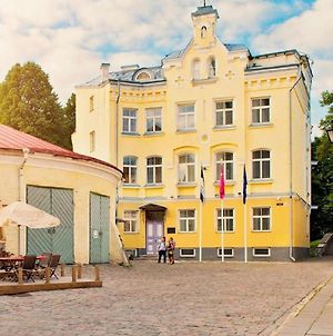 Rija Old Town Hotel Tallinn Exterior photo