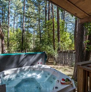 A Whispering River, 2 Bedrooms, Sleeps 6, Pets Welcome, Gas Grill, Hot Tub Ruidoso Exterior photo
