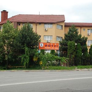 Hotel Liliacul Kolozsvár Exterior photo