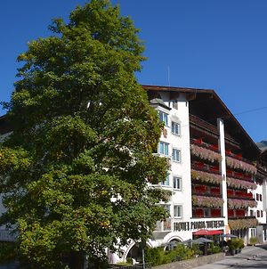 Q! Hotel Maria Theresia Kitzbühel Exterior photo