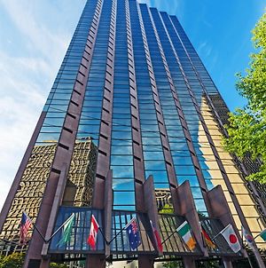 Crowne Plaza Seattle-Downtown Hotel Exterior photo