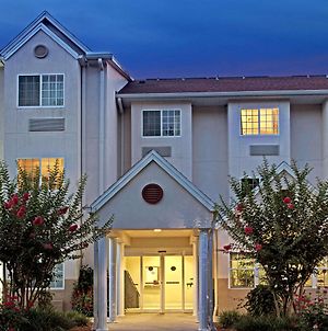 Microtel Inn & Suites By Wyndham Brooksville Exterior photo