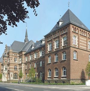Collegium Leoninum Hotel Bonn Exterior photo