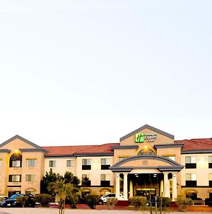 Holiday Inn Express Hotel & Suites Barstow, An Ihg Hotel Exterior photo