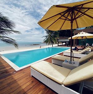 Silver Beach Resort Szamuj-sziget Exterior photo