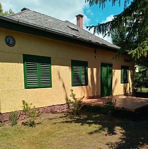 Balatonszemesi Vendeghaz Villa Exterior photo