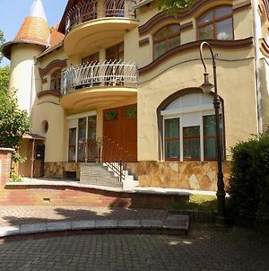 853 - Balatonszarszo Kozpontjaban Foldszinti Apartman Apartman Exterior photo