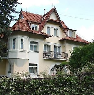 Hotel Luzna Luhačovice Exterior photo