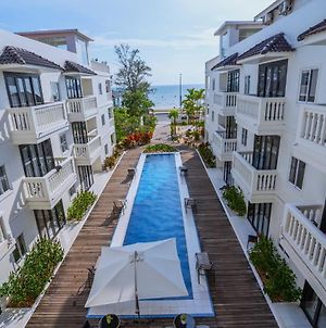 Mary Beach Hotel & Resort Sihanoukville Exterior photo