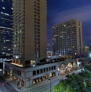 Fairmont Dallas Hotel Exterior photo