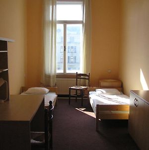 Hostel Moravia Ostrava Room photo
