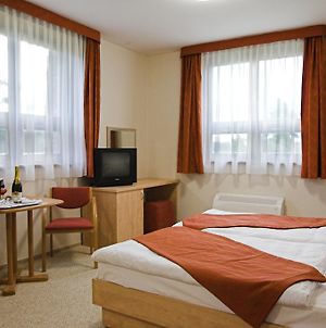 Völgyikút Ház Hotel Veszprém Room photo