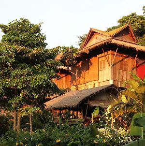 Le Bout Du Monde - Khmer Lodge Kep Exterior photo