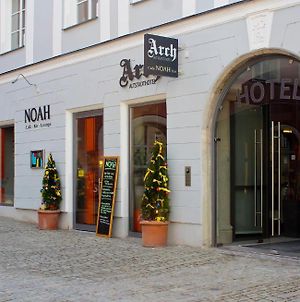 Altstadthotel Arch Regensburg Exterior photo